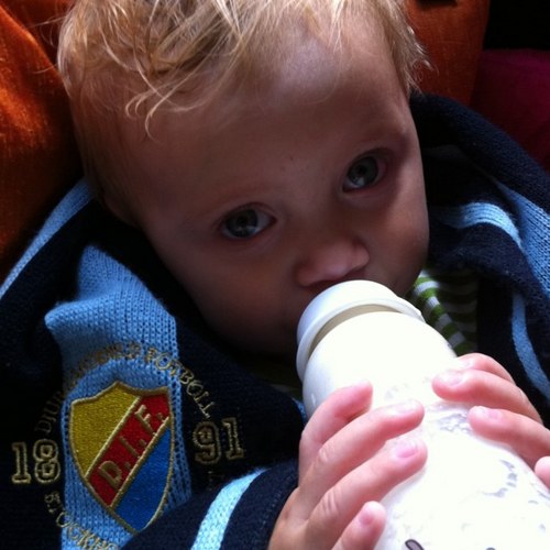 Scharfstein's profile picture. Skriver om fotboll och allt runt omkring. En och annan spelare/ledare får sig en känga (troligtvis en Wembley SL storlek 41)