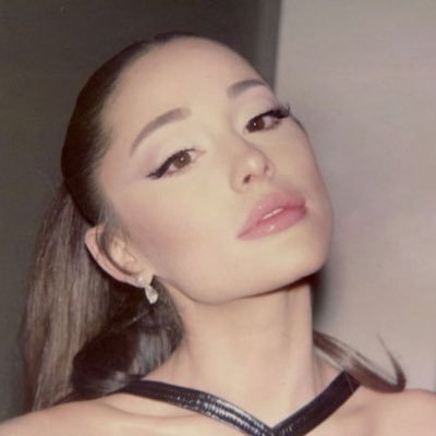 fan account. 🖤 ariana is 𝓁𝒾𝒻𝑒. 🖤 a͓̽n͓̽d͓̽ ͓̽w͓̽e͓̽’͓̽r͓̽e͓̽ ͓̽g͓̽o͓̽n͓̽n͓̽a͓̽ ͓̽b͓̽e͓̽ ͓̽a͓̽l͓̽r͓̽i͓̽g͓̽h͓̽t͓̽.