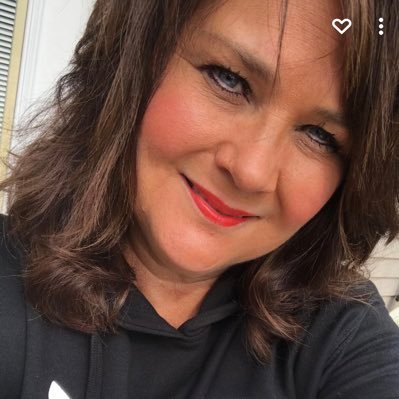 Amy74360331's profile picture. 