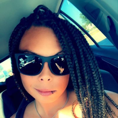 Monica122569's profile picture. 