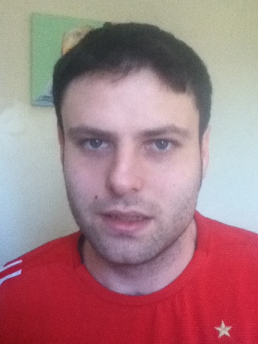 lesmundo9's profile picture. A football and futsal coach who also plays a bit of bass.