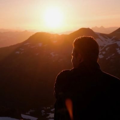 SavariaAlexis's profile picture. Stocks/Crypto/Finance