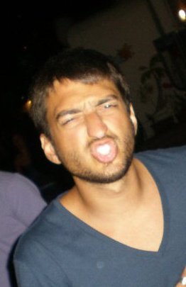 FrancRicart's profile picture. Villain's arc starts here | Writing @IdeasMejores