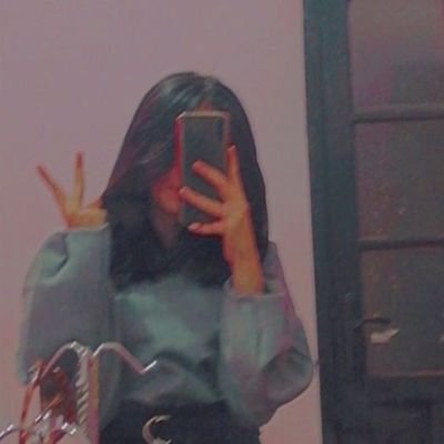 TwittciEla's profile picture. 