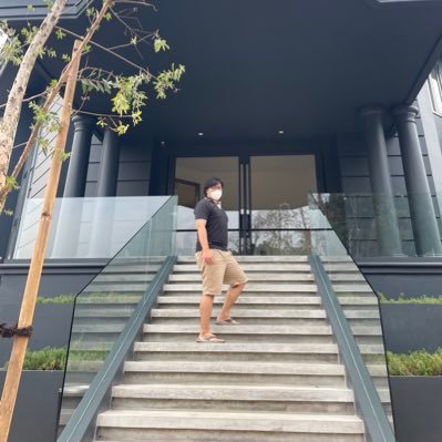 evnbee's profile picture. 