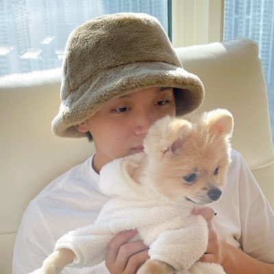 valksworld0216's profile picture. つい廃雑記🗽