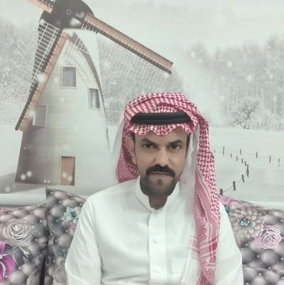 اب لأربع بنات هن سعادتي جمال حياتي وروعتها
رب كماانعمت بهن علي احفظهن واصلح قلوبهن واسعدهن سعادةالدنيا والآخرة واجعلهن حجابا لي ولوالدتهن من النار