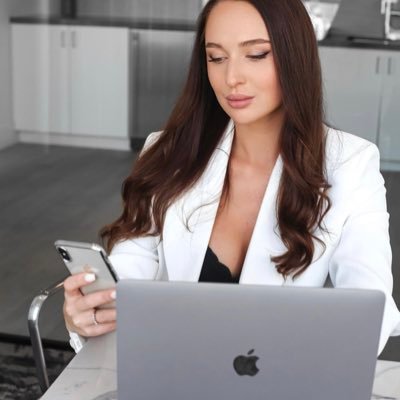 alicegoliampols's profile picture. Forex/crypto currency trader Professional trader📉 photography ⬇️ Learn hard and trade easy Mental Training and Coaching for Trade 📈📊