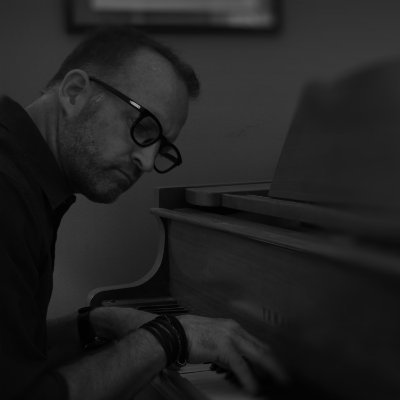 Jonathan Grow is a pianist and composer. He produces studio projects and orchestral and piano compositions for tv/film/ad media.  He is married with 3 children.
