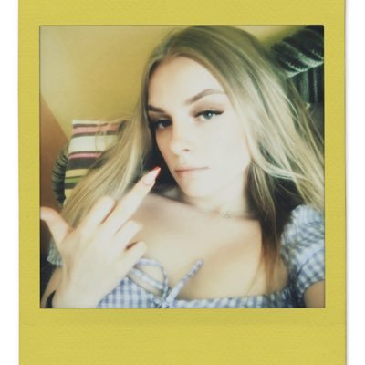 Pink_filth's profile picture. I wanna die.