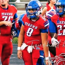 Student-Athlete🎒🏈|Class of 2023|6’0”|220 lbs| LB/RB| 3.4 GPA|