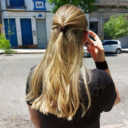 Nolegania's profile picture. Mamá del rock x4. Psicóloga y voluntaria en @revolucióndelcolibrí. Zurdita y harta.
Un poco snob, un poco geek, un poco freaky.