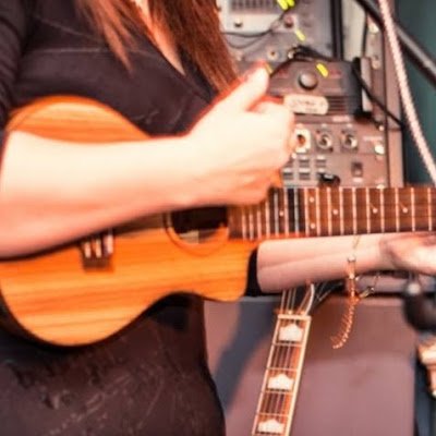 SillifantTracey's profile picture. Freelance Musician