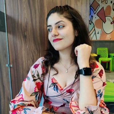 GhaiPrachi's profile picture. Learning, growing, dreaming and RISING!💫