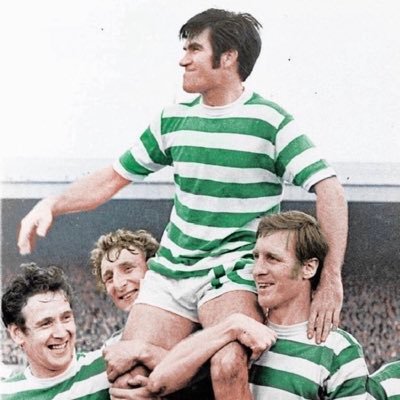 ronandlibrarian's profile picture. 