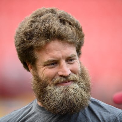 MikeHuntFantasy's profile picture. Here for a good time not a long time