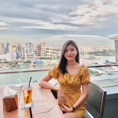 JiangLi16166583's profile picture. Success is how high you bounce when you hit bottom.
I am a real estate investor, I manage money on Coinbase.