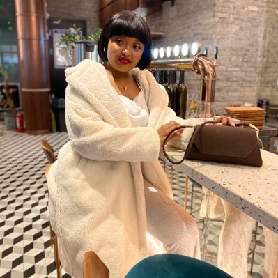 thabithakhadi94's profile picture. #Game changer✊🏻✊🏻#own boss🙏💎#up coming actress💃🏻🤩#Economist🎓#Mounts high and she flies🦅🦅#linguist#