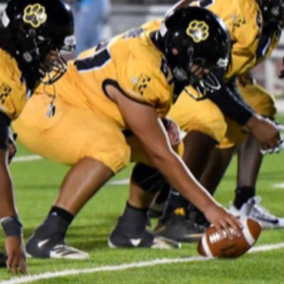 Fresno State🐾C/O 2026 _______________________Edison Hight Tiger C/O 2022 🐯 |Height 5’9” |Weight 253| OL /C 🏈 | Rugby 🏉josueramirez551@yahoo.com