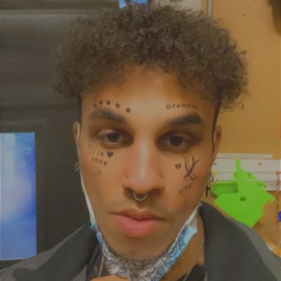 Linked account for twitch! Come hangout and enjoy the stream!