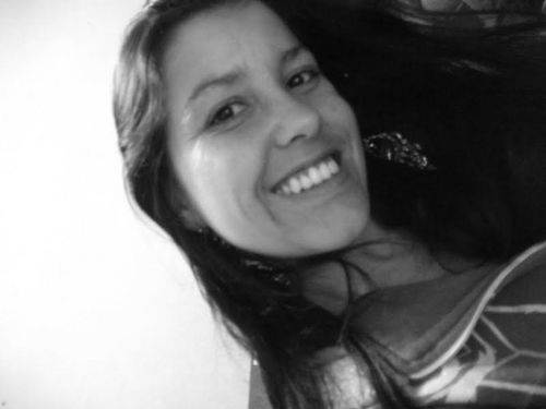 Não tenho pressa de ser feliz Deus sabe o momento para cada um de nós..consquistar nossos sonhos será apenas uma questão de tempo TEMPO DE DEUS!!!!!!
