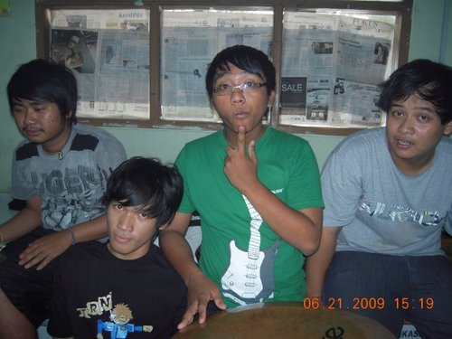 TheRocketNetax's profile picture. Official account