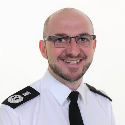 Chief Officer of @swpolice Special Constabulary | Deputy Lieutenant for @MidGlamorganLL | Anaesthetist at @CwmTafMorgannwg | Crowd Doctor at @SJACymru.