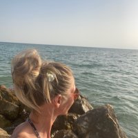 Nadine (@nadineishere39) 's Twitter Profile