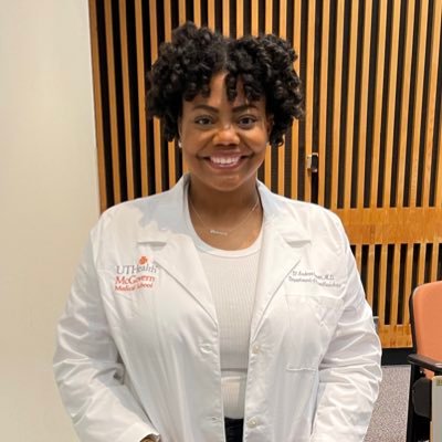 Baylor Alum 🐻’12| @UTRGVSOM ‘21| PGY-3/CA-2 @AnesthesiaUTH| ΔΣΘ 🔺| she/her/hers |Passionate about Diversity in Medicine and Mentorship| #medtwitter