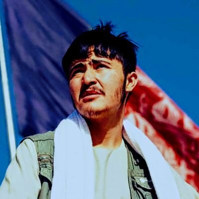 لعنت به علم پزشکی
کـه یادمان نـداد
چگونه بخندیم تا
زخم های رفاقت
دهـان بــاز نـکند