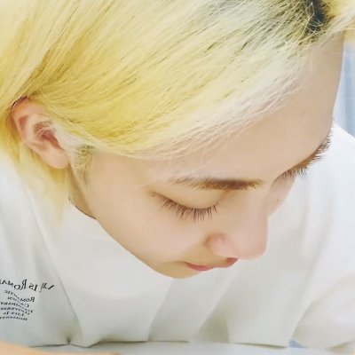 jeonghan_vfilm's profile picture. 본계는 @jeonghan_film