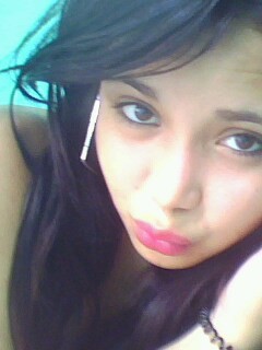 #Menina-mulher,Tente me conhecer,sou normal,uma amiga fiél, duvida?!Segue então e me conhece melhor...=* Jesus tem um chamado pra todos nós, é só você ouvir!!!
