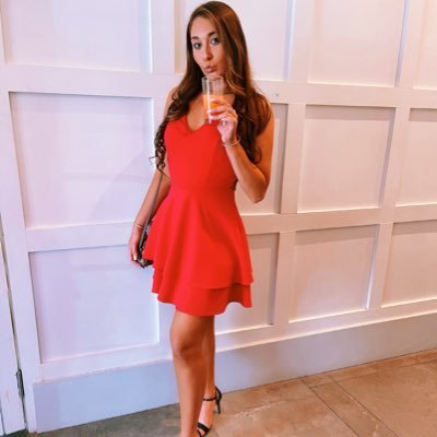 sabrinaavlacich's profile picture. 