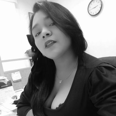 Azharyshazbun's profile picture. Managing Director & CEO : Frecuencia Alternativa
Fotógrafa y Escritora Aficionada