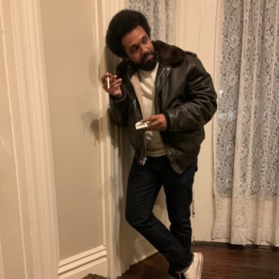 jedwardleonard's profile picture. Foley artist for Rocky IV and Batman Forever. The only god I serve is comedy (he/him)