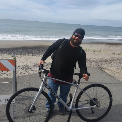 UnhombreM's profile picture. 