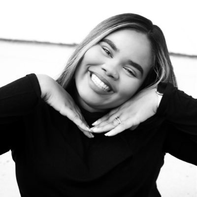 MrsReidToYou's profile picture. Your Favorite Content Creator! The Canva Queen 💜Follow me on IG: https://t.co/swOWxZgWWB and TT https://t.co/CUmHcak4PR