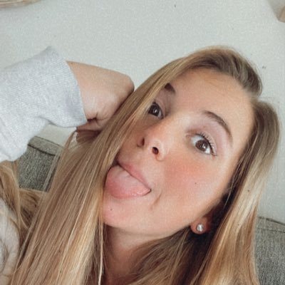 holy_schmidty's profile picture. 