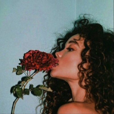 Ros3Your's profile picture. ᴀɴɢᴇʟꜱ ᴘʀᴏᴛᴇᴄᴛ ᴍᴇ, ᴅᴇᴍᴏɴꜱ ʀᴇꜱᴘᴇᴄᴛ ᴍᴇ😈🥀