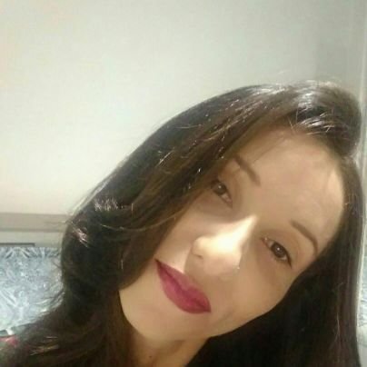 Que a beleza do que você ama seja o que você faz. 💉💞