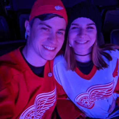 lexi_zell's profile picture. 26, she/her