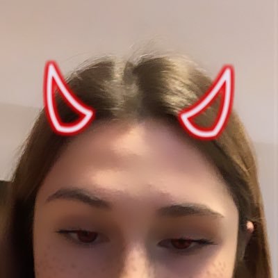 suzanne_juloski's profile picture. ig: suzannejlsk.                                 💕🦦