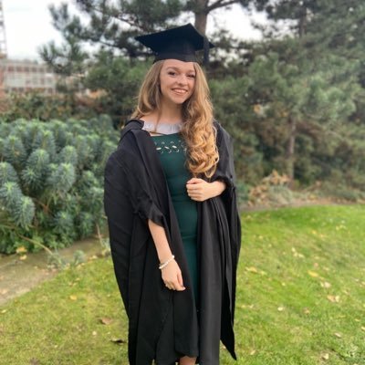 Reception teacher 👩🏼🏫 Computing lead 👩🏼💻PGCE grad specialised in teaching strategies for EAL children. 🌎
