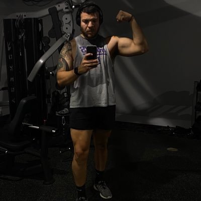 jmz2187's profile picture. Life Is Precious. Life Goes On. Live Life. Yankees. Giants. Instagram: jmz2187