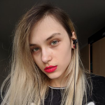 AliceHintonJ Profile Picture