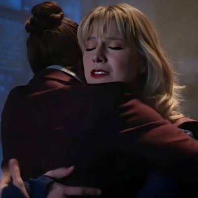 TrendSupergirl's profile picture. 