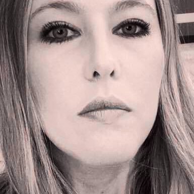 NataliaCorreat's profile picture. Maquilladora Profesional