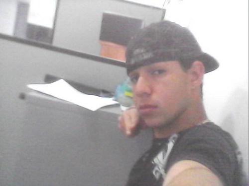 Ricardocomucci's profile picture. 