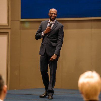 Motivational Speaker.
Live Your Dreams and Beyond.