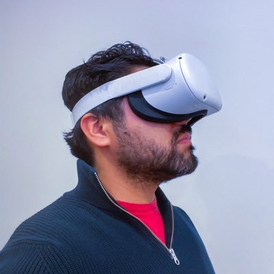 hecsanchezxr's profile picture. 👾 Web Dev turned #XR Maker • Lover of all things #VR #AR